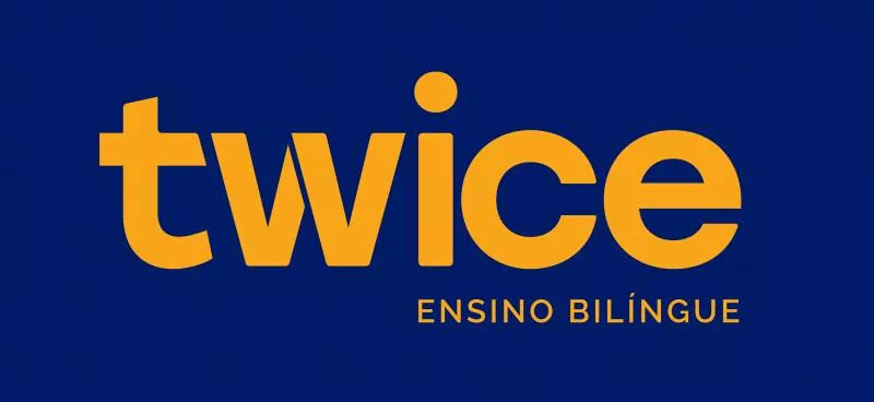 Logo da franquia Twice – Educação